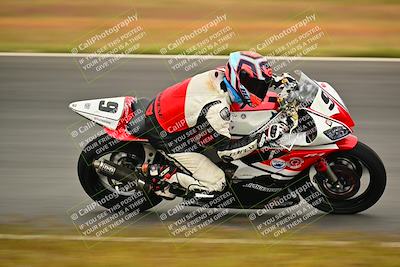 media/Apr-14-2024-Classic Track Day (Sun) [[4353457701]]/Race 8/